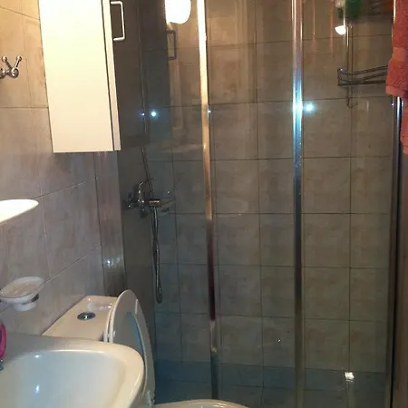 Apartment Avgi *