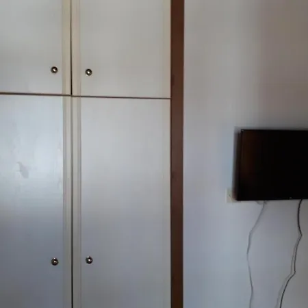 Avgi Apartment *